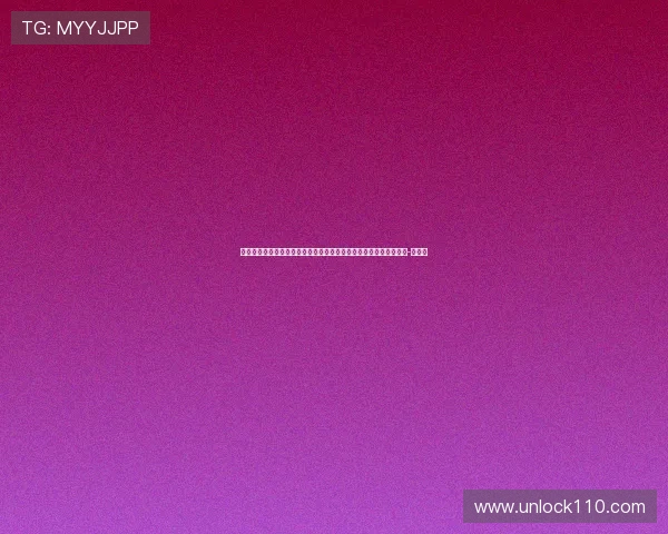 危险行为❌卡里乌斯妻子大胆着装电梯口摆拍，被电梯门夹略显尴尬-直播吧